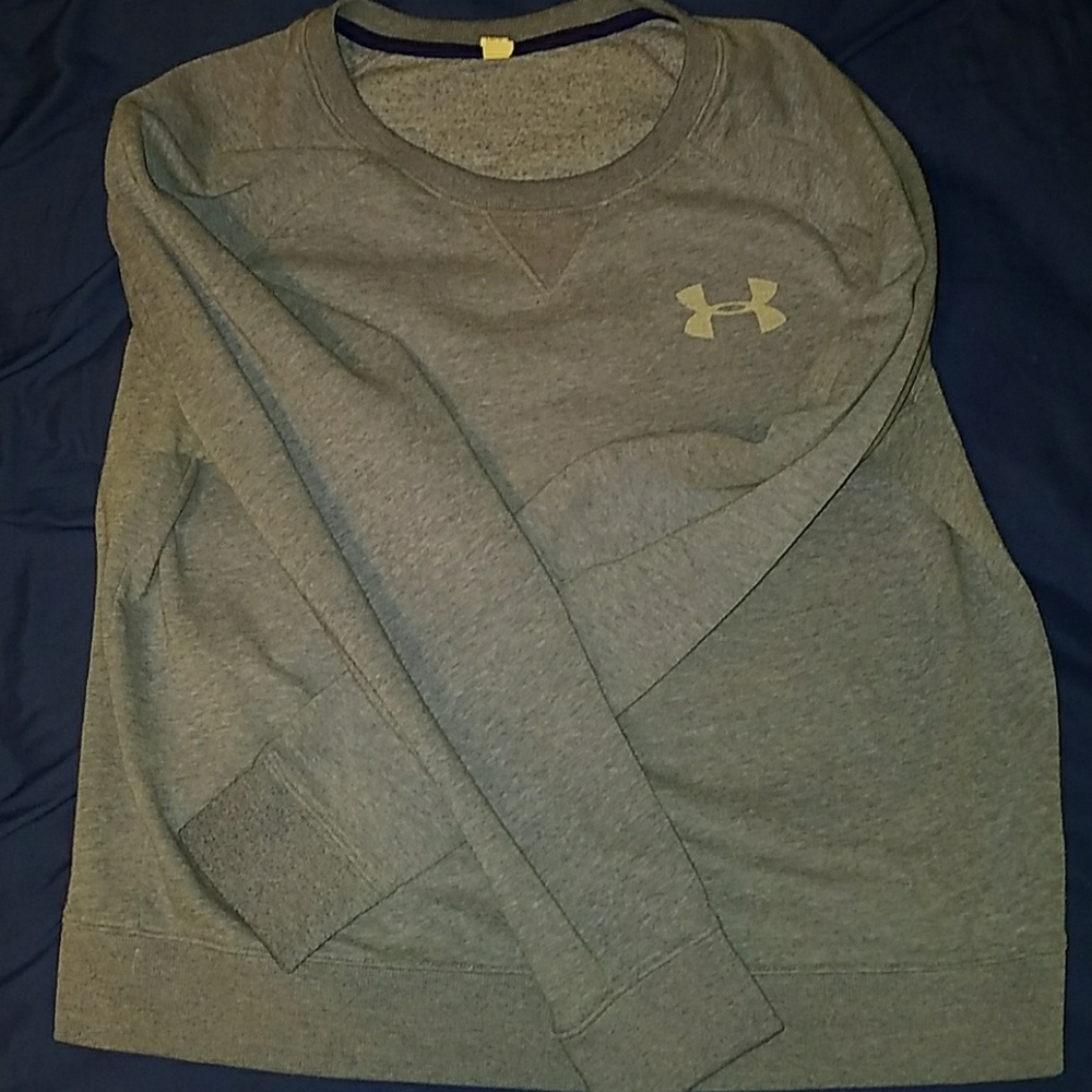 Under armer long sleeve sweatshirt